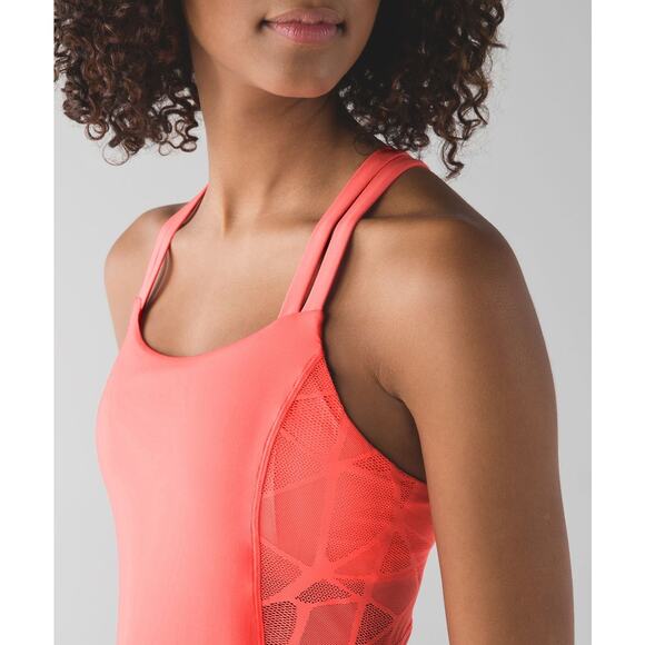 Lululemon Womens Tank Sz 6 City Sky Run By Grapefruit Mesh Most Popular RARE - Picture 1 of 16